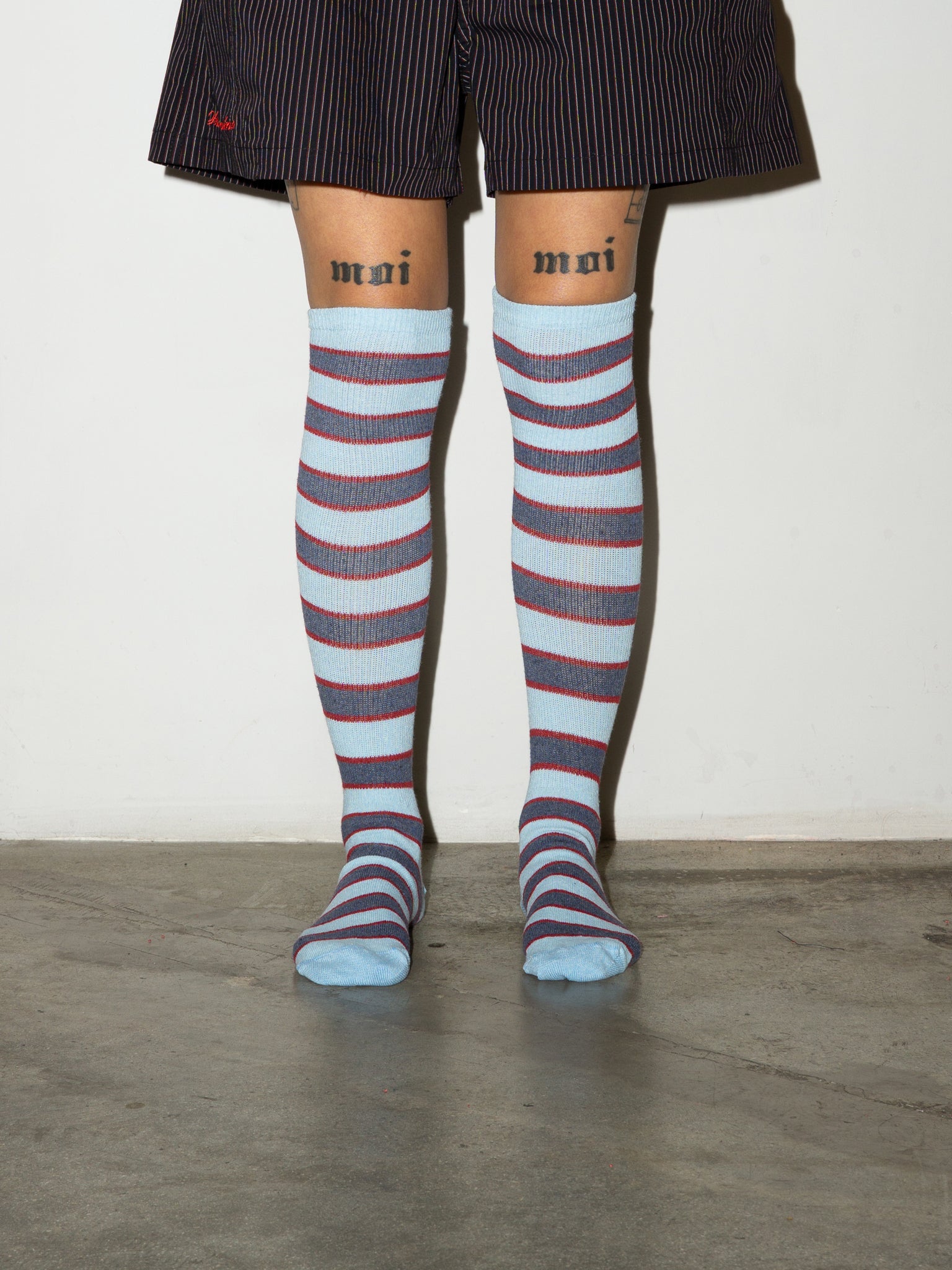 KNEE HIGH SOCKS