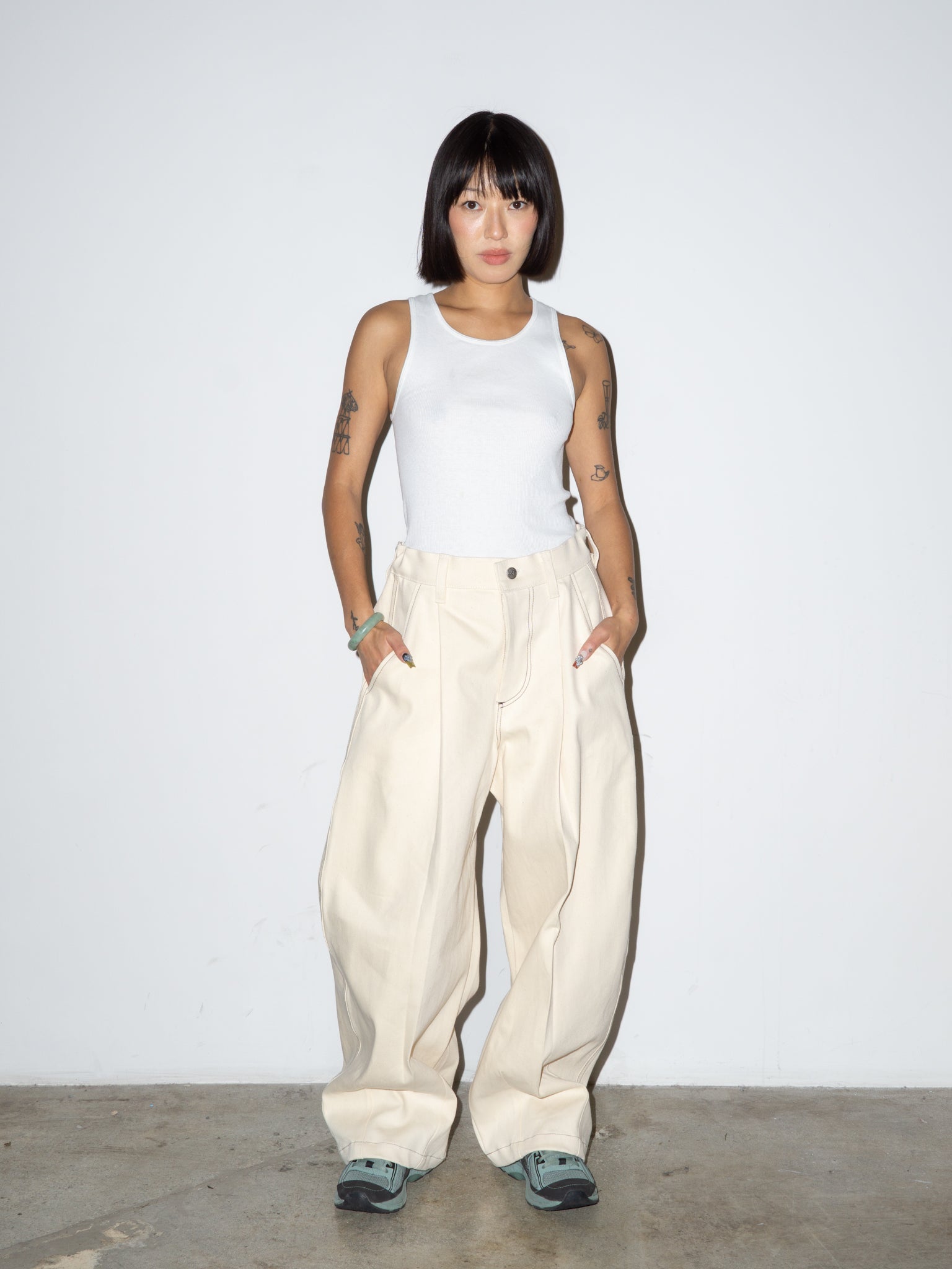 SUPER WIDE PANTS IN CREAM
