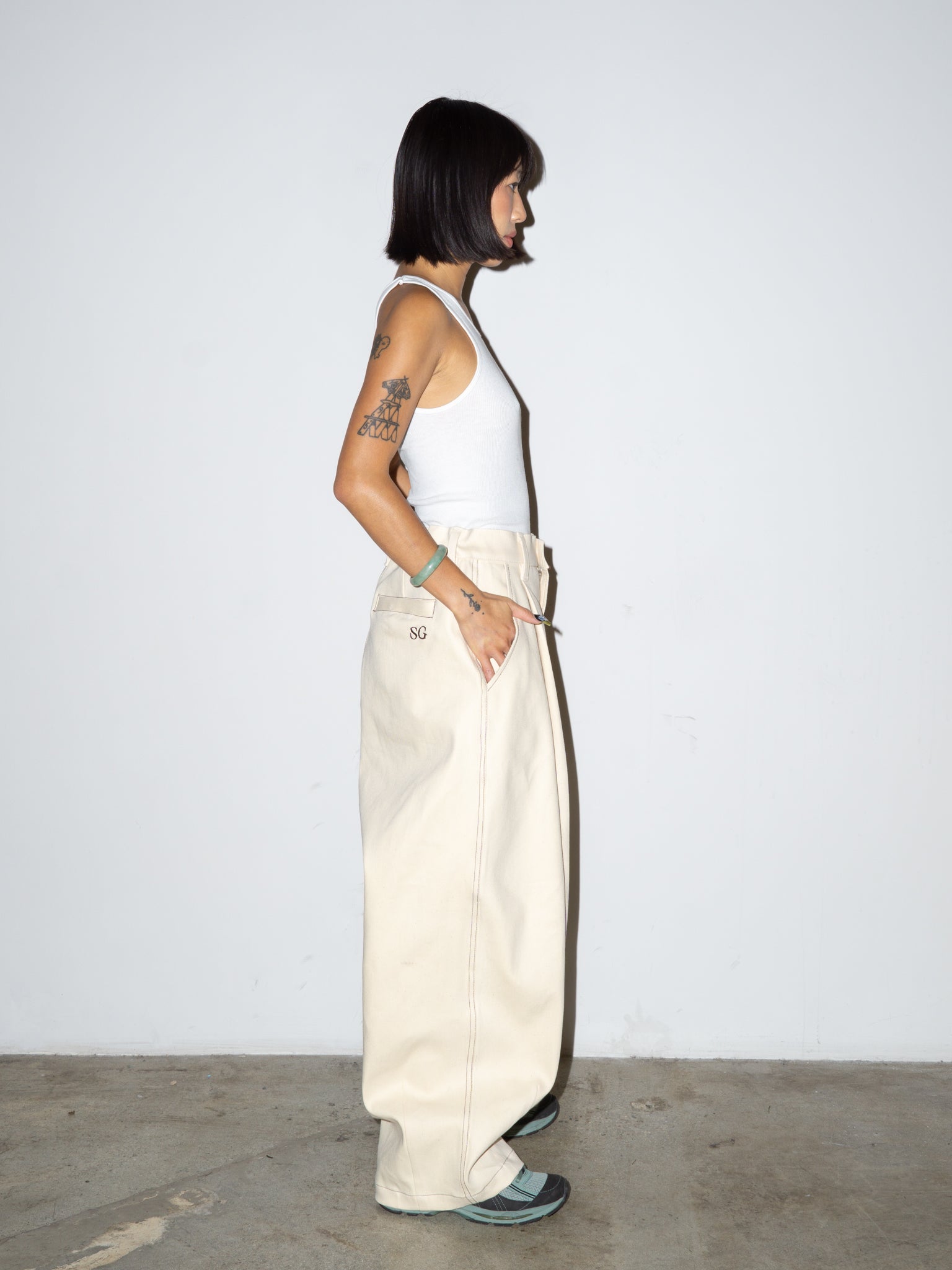 SUPER WIDE PANTS IN CREAM