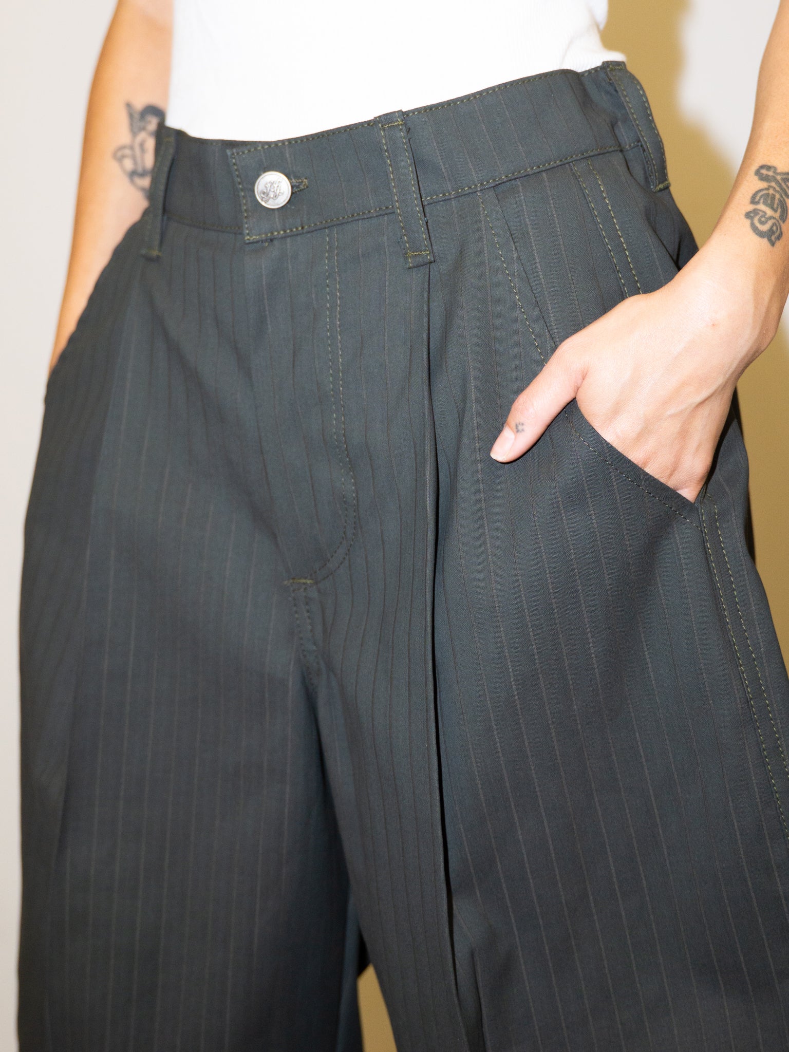 SHANTS IN GREY PINSTRIPE