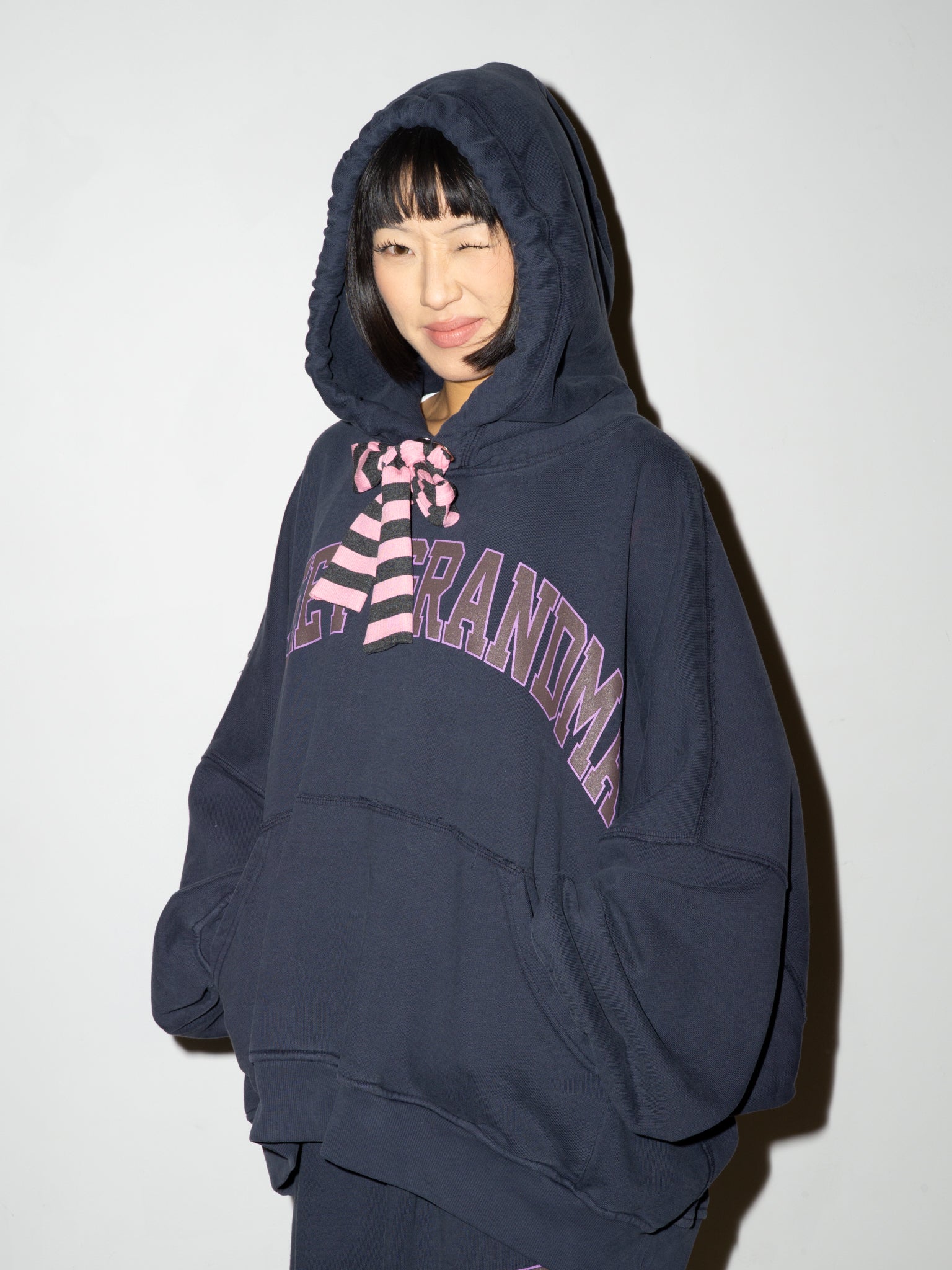 VINTAGE WASH HOODIE IN BLUE