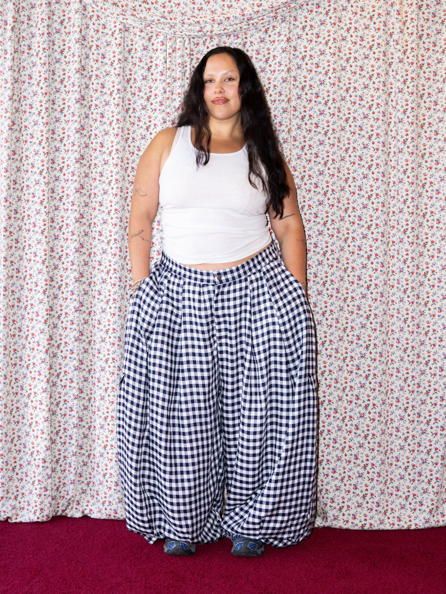 PARACHUTE PANTS IN NAVY GINGHAM
