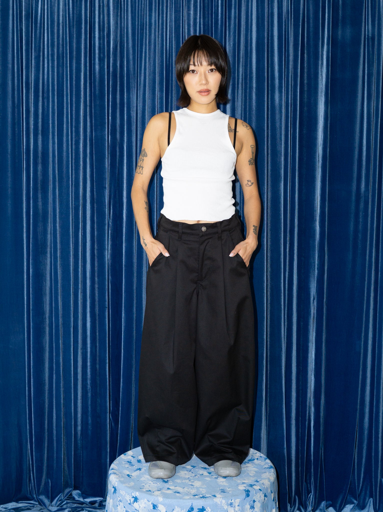 SUPER WIDE PANTS IN BLACK TWILL
