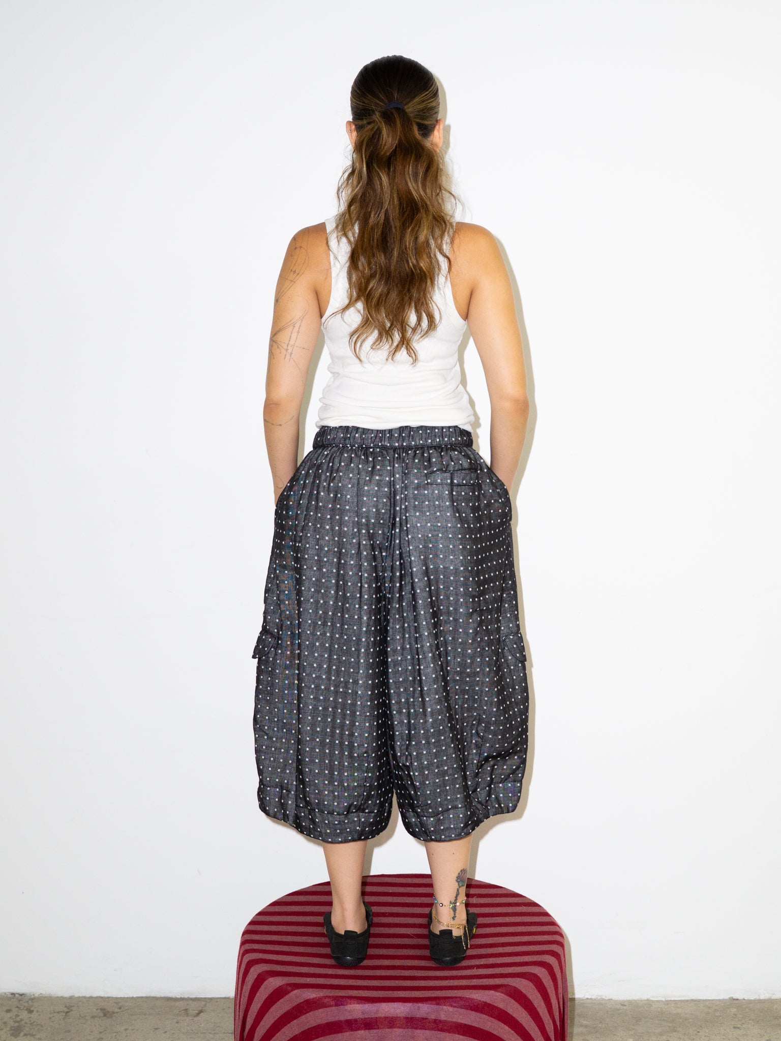 PARACHUTE SHANTS IN BLACK POLKA DOT