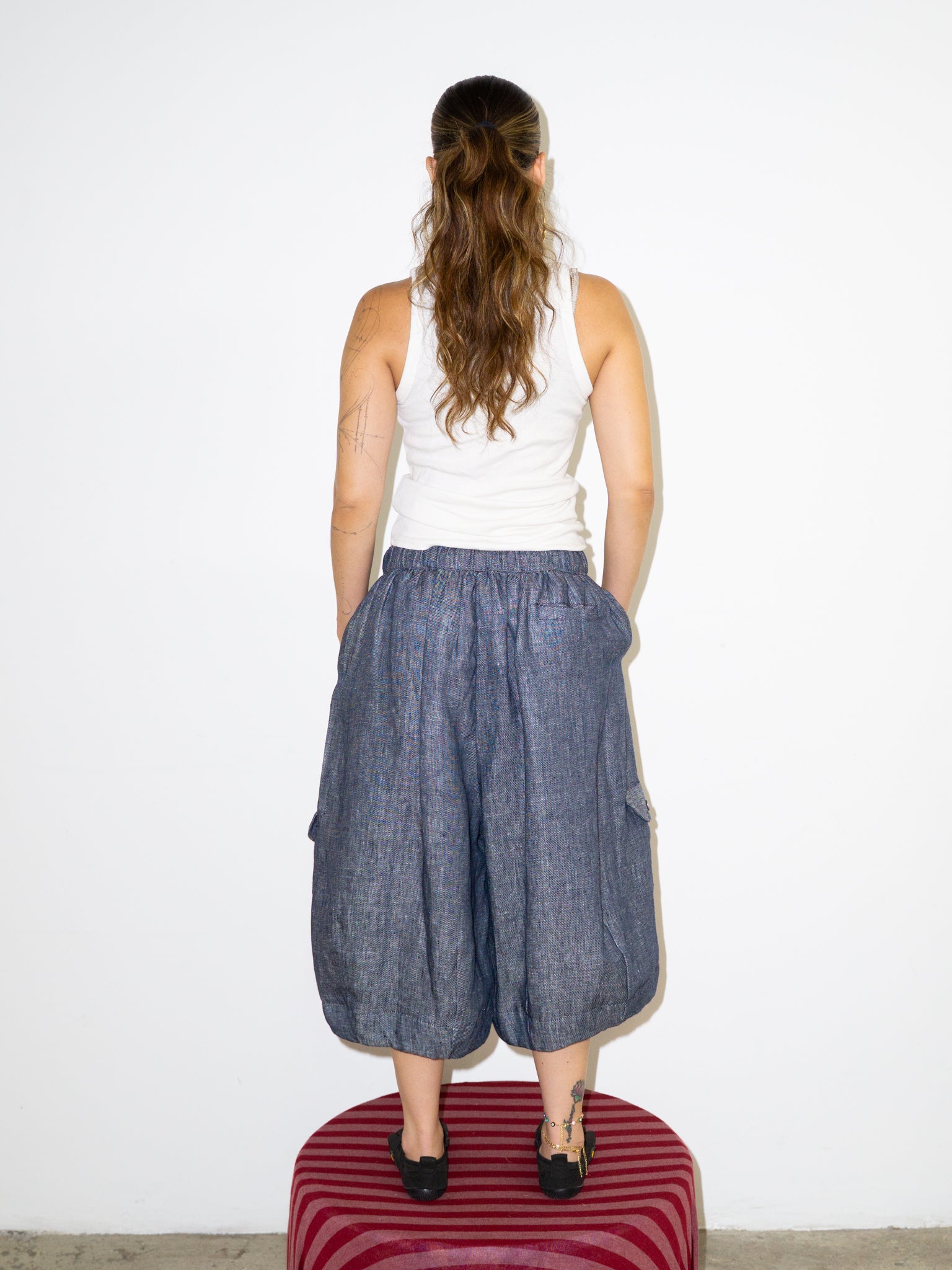 PARACHUTE SHANTS IN NAVY LINEN