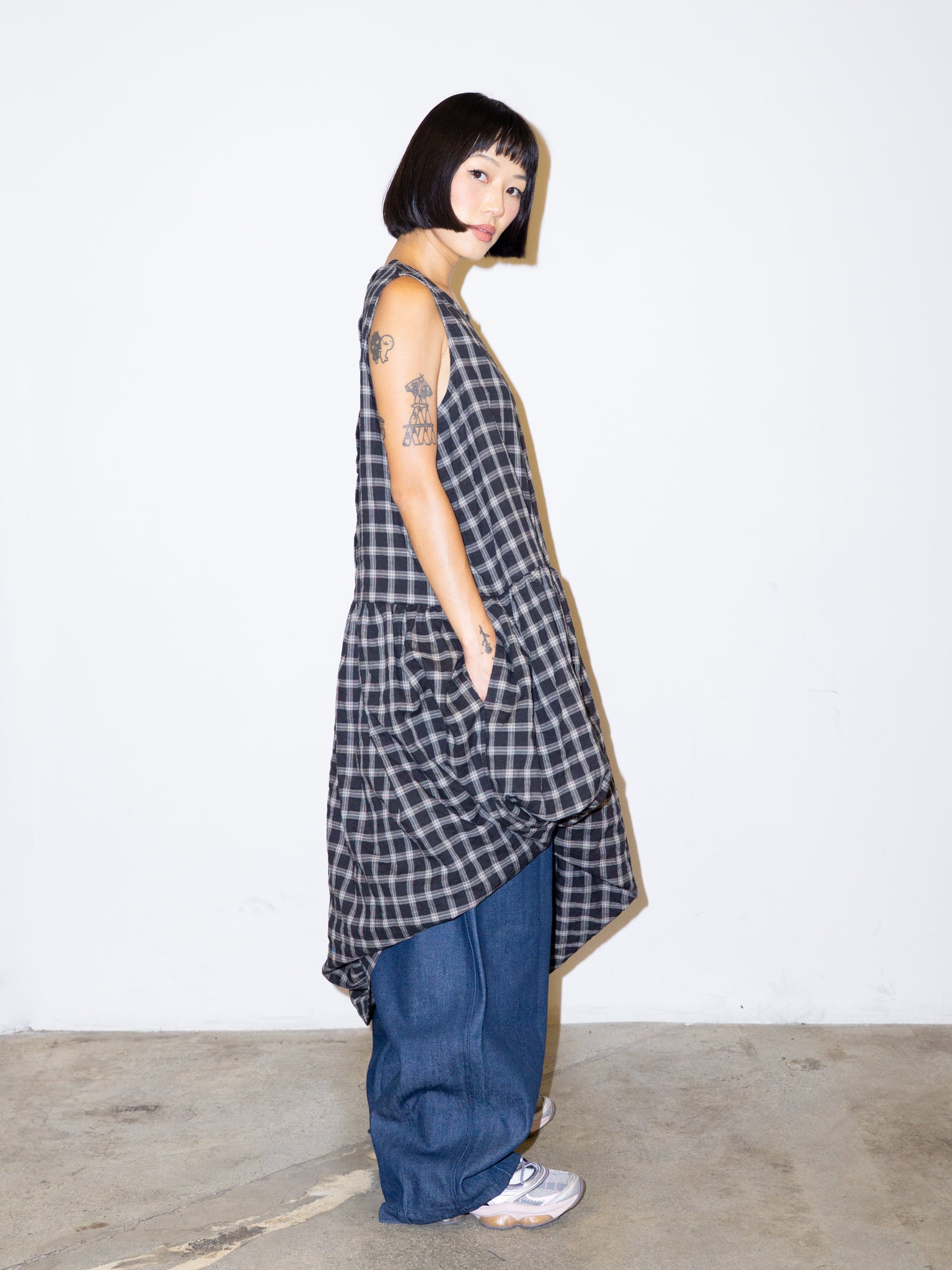 SACK DRESS IN BLACK PLAID