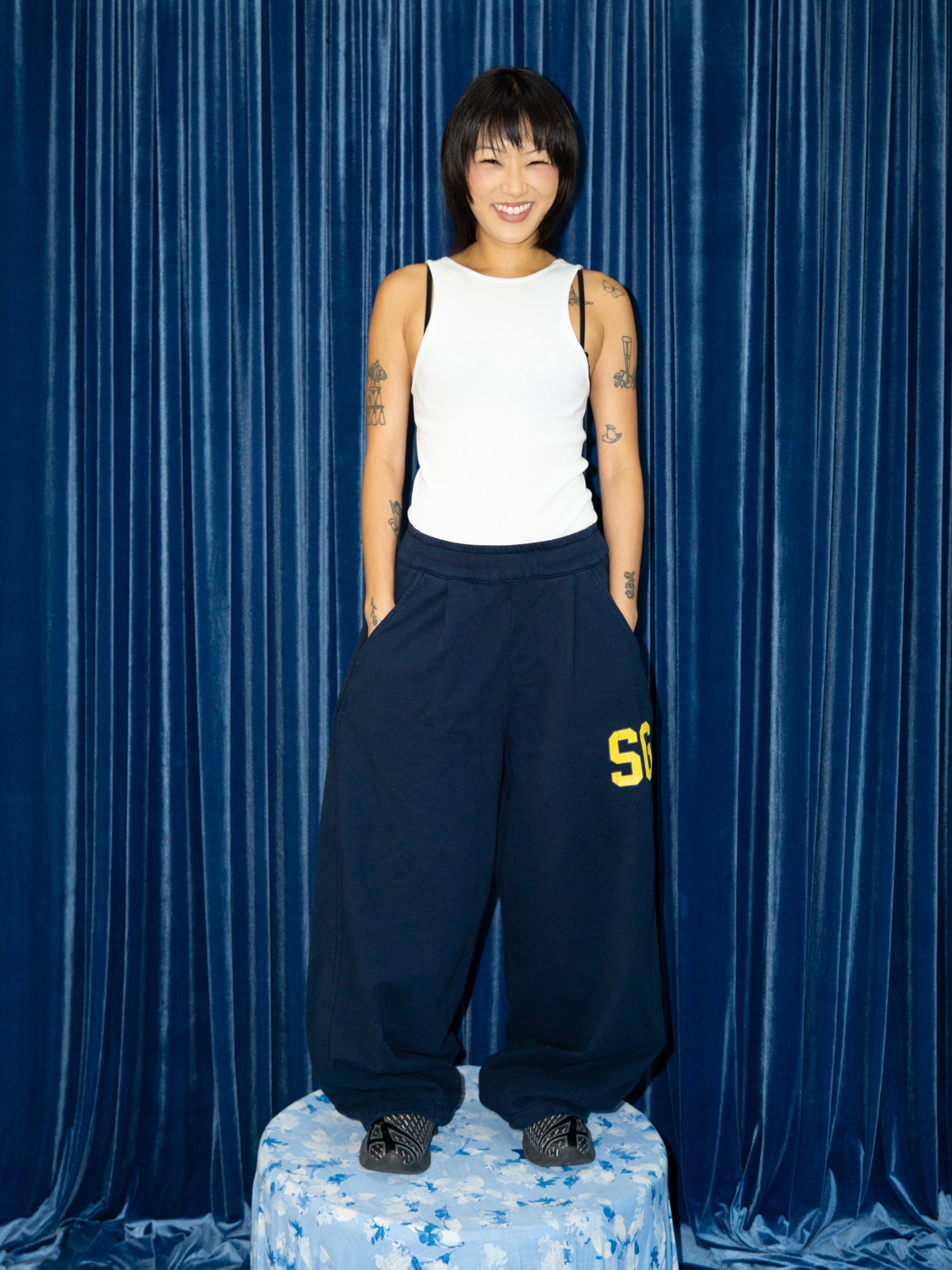 VINTAGE WASH SWEAT PANTS IN NAVY