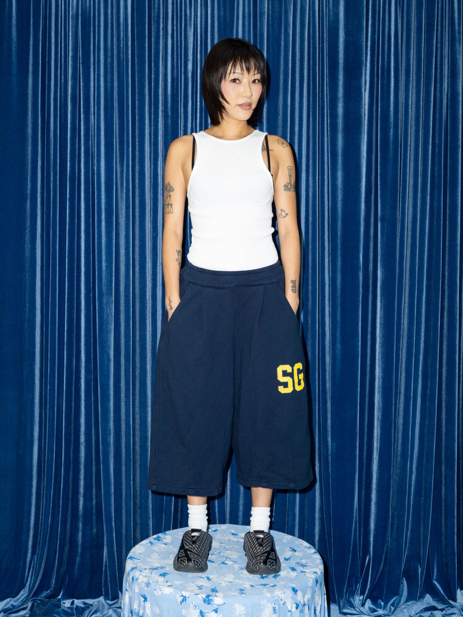 VINTAGE WASH SWEAT SHANTS IN NAVY