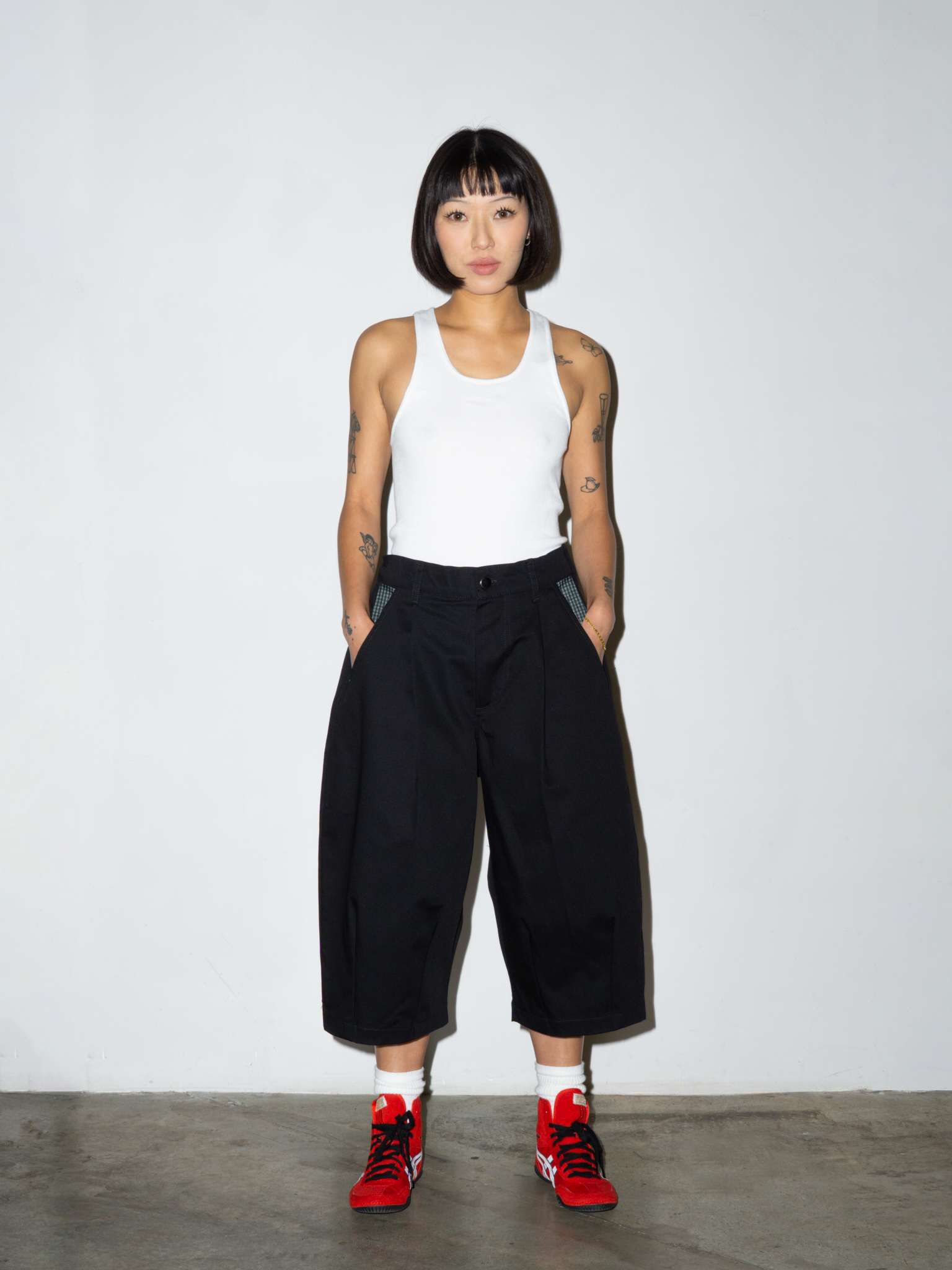 SHANTS IN BLACK TWILL - GINGHAM POCKET